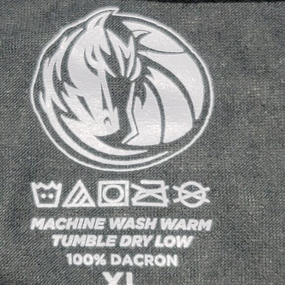 Charcoal Gray Dallas Mavericks NBA Graphic Logo True Maverick XL Lightweight - Picture 3 of 3
